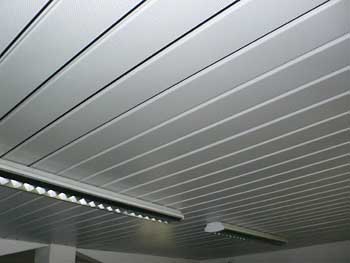 Dobner Aluminium-Paneeldecken mit geschlossene Fuge